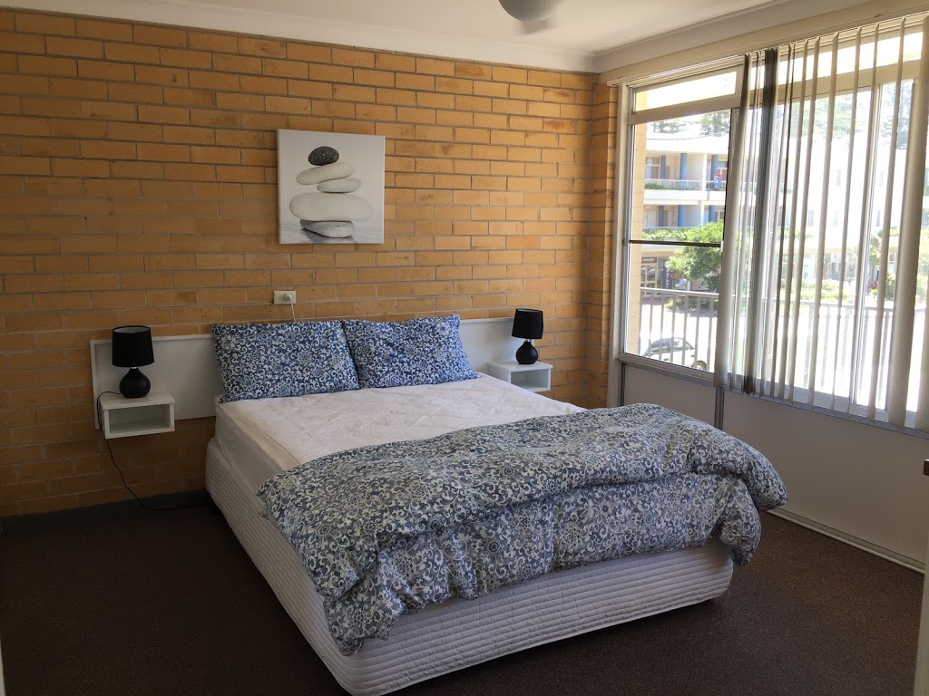 Wards Holiday Flats | lodging | 4 Memorial Ave, South West Rocks NSW 2431, Australia | 0265666369 OR +61 2 6566 6369