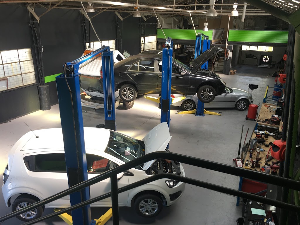 williamstown service centre | car repair | 102 Maddox Rd, Williamstown North VIC 3016, Australia | 0393977728 OR +61 3 9397 7728