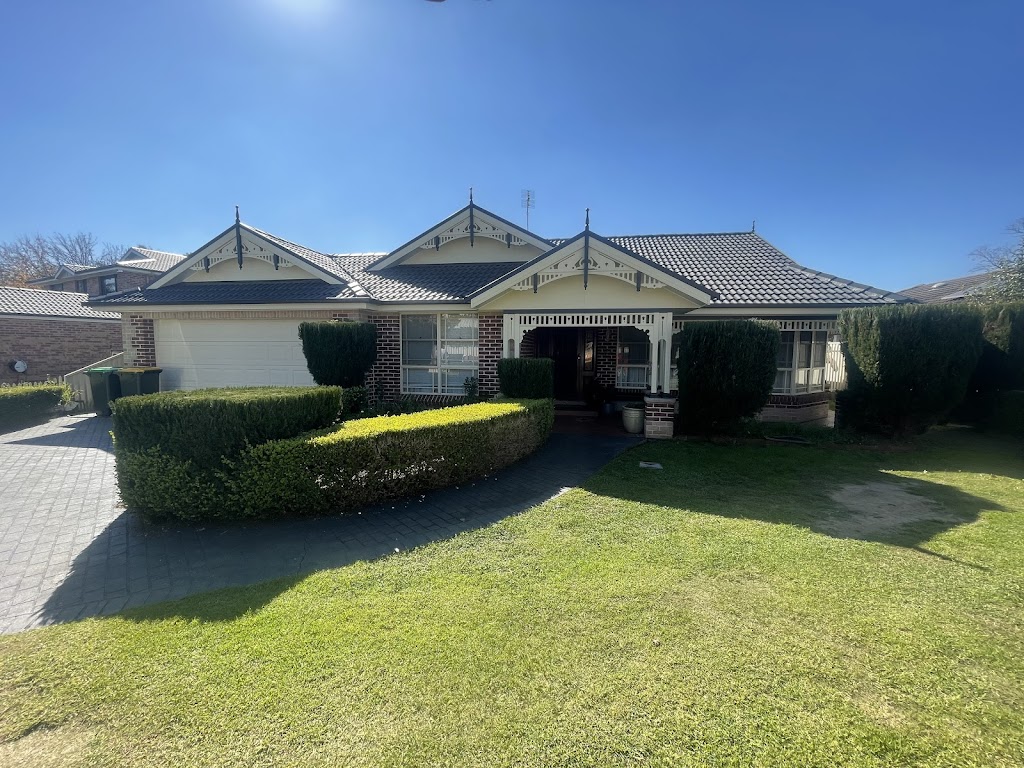 Chillis Painting & Decorating | 7 Damour St, Holsworthy NSW 2173, Australia | Phone: 0414 923 181