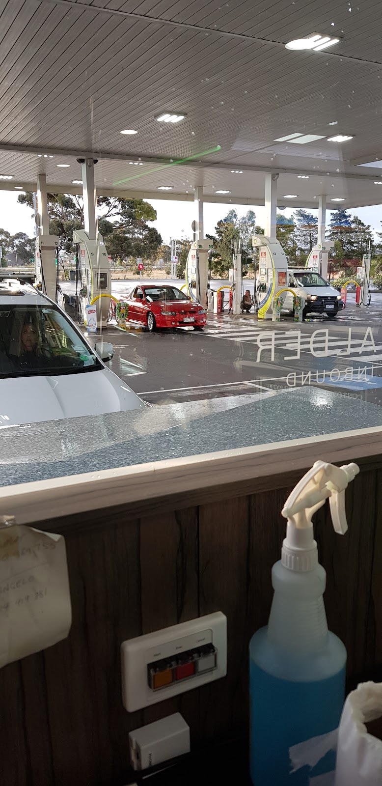 BP | gas station | 1262 Calder Fwy, Keilor North VIC 3036, Australia | 0383616815 OR +61 3 8361 6815