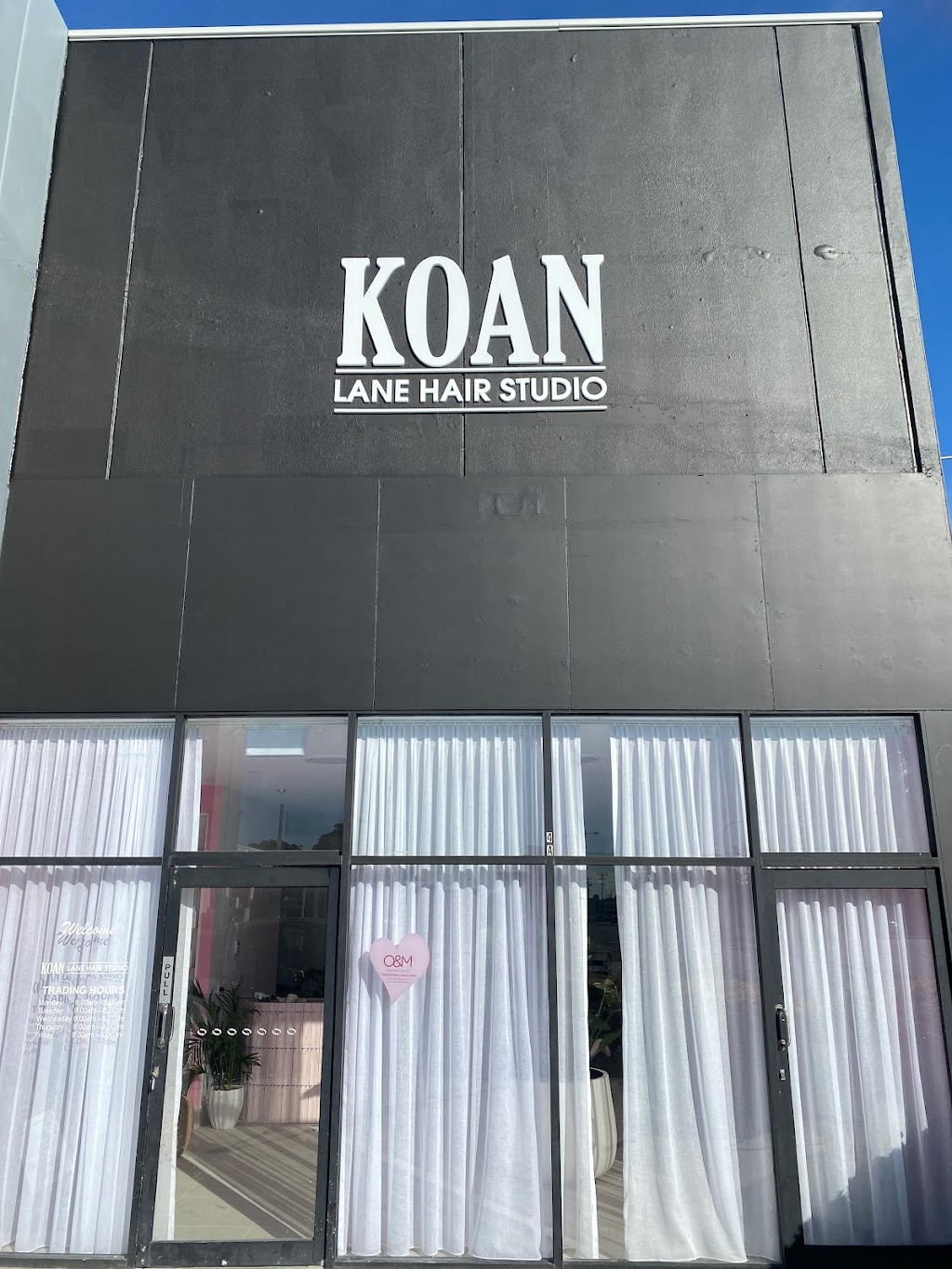 Koan Lane Hair Studio | hair care | 112/140 Minjungbal Dr, Tweed Heads South NSW 2486, Australia | 0418388239 OR +61 418 388 239