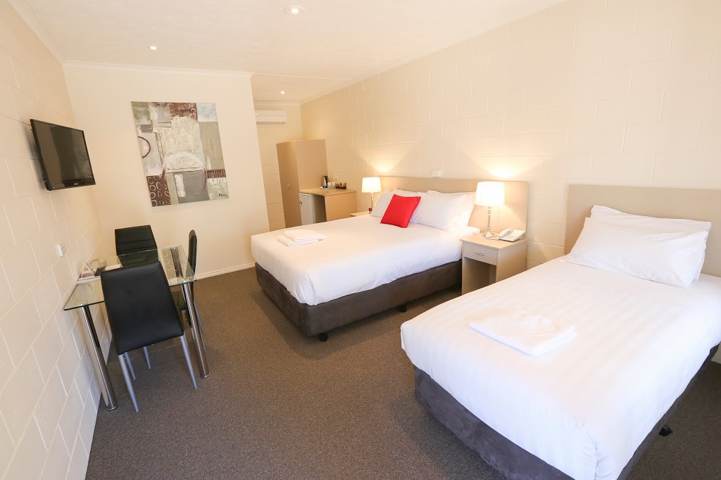 Mildura Riverview Motel | lodging | 72-74 Adelaide St, Gol Gol NSW 2739, Australia | 0350248778 OR +61 3 5024 8778