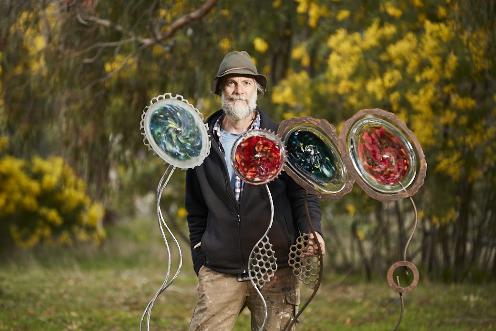 James McMurtrie Glass Blowing |  | 63 Springwood Hill Rd, Pomonal VIC 3381, Australia | 0427949921 OR +61 427 949 921