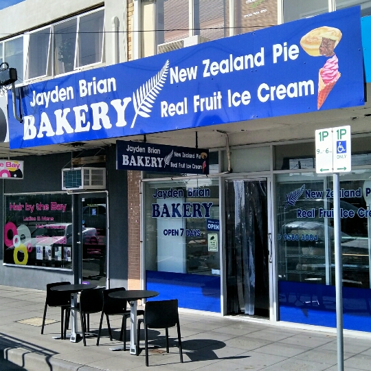 Jayden Brian Bakery | bakery | 140 Station St, Aspendale VIC 3195, Australia | 0395803084 OR +61 3 9580 3084