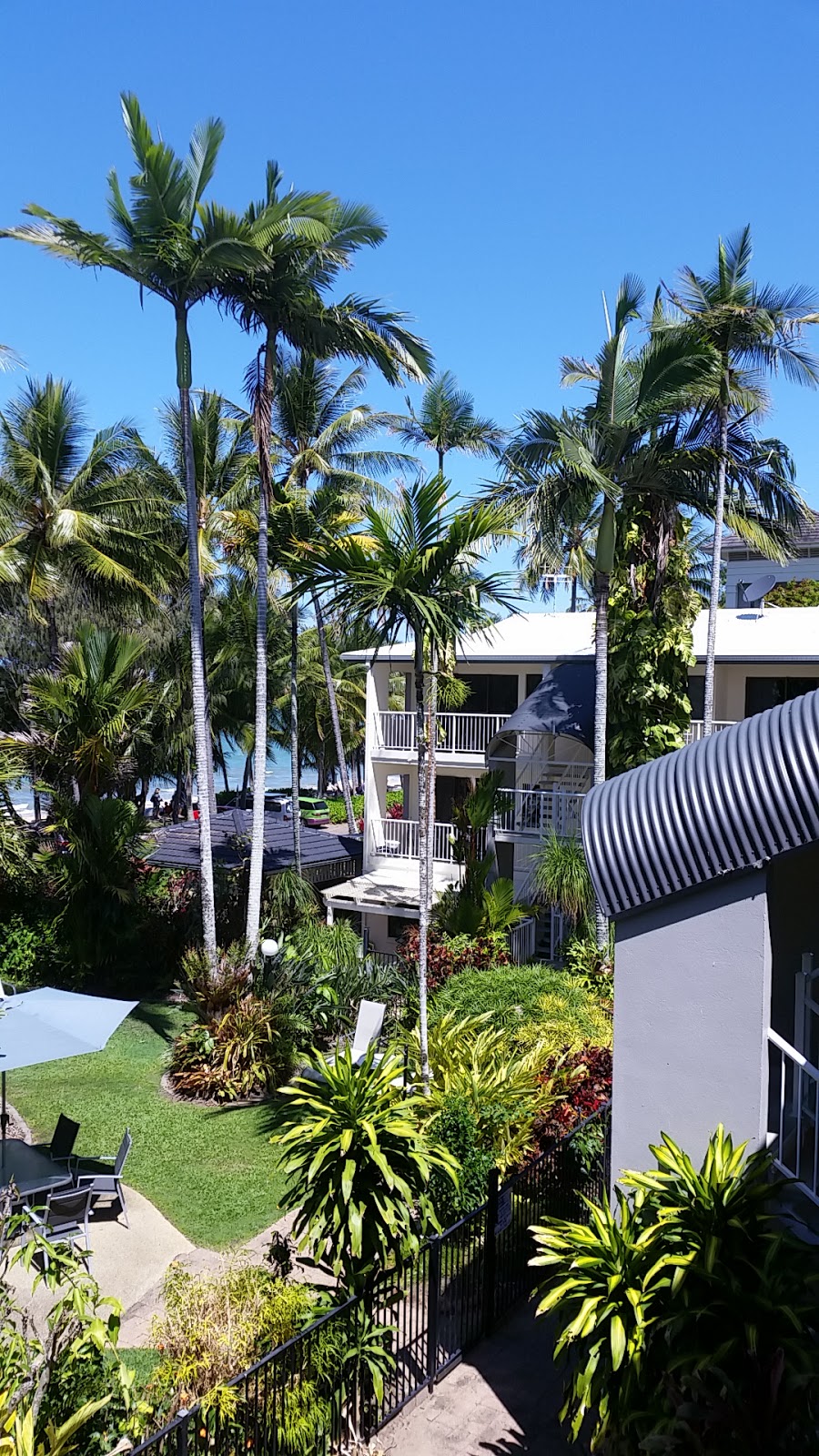 Melaleuca Resort | real estate agency | 85-93 Williams Esplanade, Palm Cove QLD 4879, Australia | 0740553222 OR +61 7 4055 3222