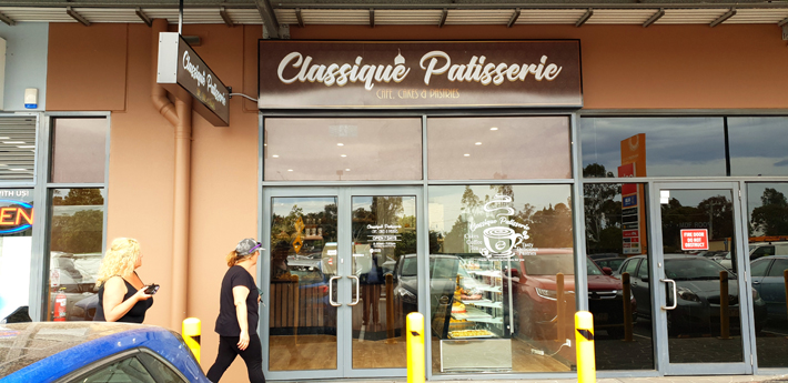 Classique Patisserie | cafe | Wyndham Village Shopping centre, 380 Sayers Rd, Tarneit VIC 3029, Australia | 0387422014 OR +61 3 8742 2014