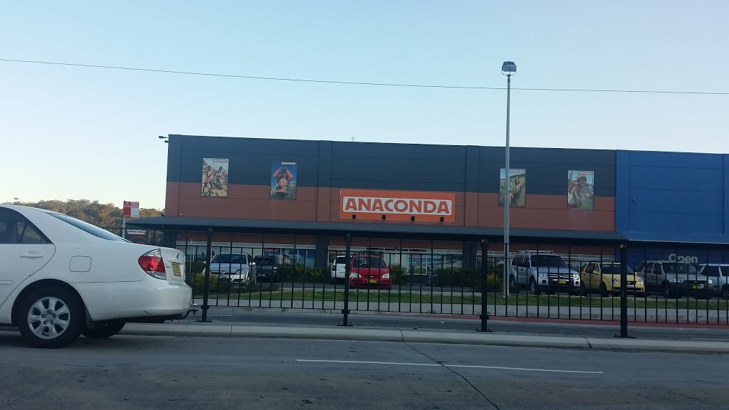 Anaconda West Gosford | clothing store | 28 Central Coast Hwy, West Gosford NSW 2250, Australia | 0243256200 OR +61 2 4325 6200