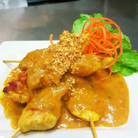 Beerwah Chang Smile Thai | 8/21 Peachester Rd, Beerwah QLD 4519, Australia | Phone: (07) 5439 0989