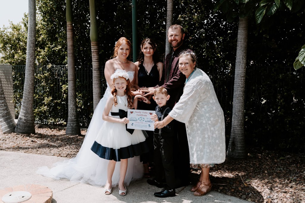 Ceremonies by Angie | 5 Melinda Ct, Buderim QLD 4556, Australia | Phone: 0419 977 969
