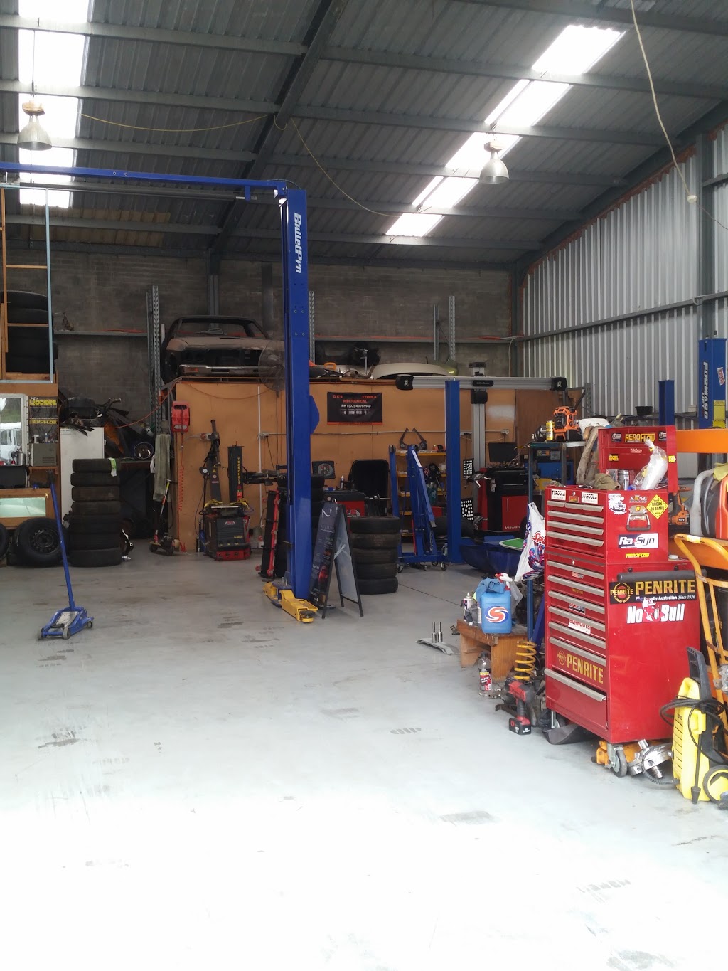 Dks tyres and mechanical | car repair | 3 Darrambal Cl, Rathmines NSW 2283, Australia | 0423235489 OR +61 423 235 489
