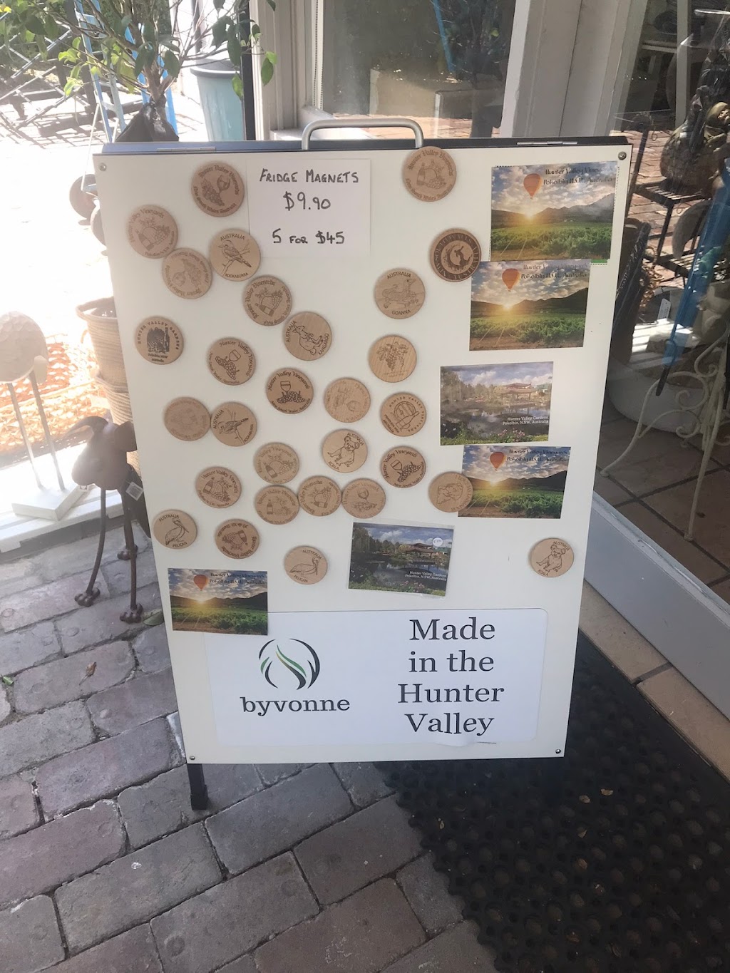 Hunter Valley Souvenirs | Hunter Valley Gardens Shopping Village, Shop 5/2090 Broke Rd, Pokolbin NSW 2320, Australia | Phone: 0428 948 899