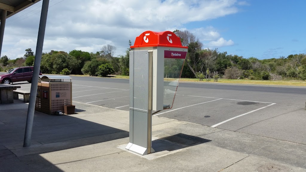 Telstra Payphone | 80 Surf Beach Rd, Cape Paterson VIC 3995, Australia | Phone: 1800 011 433
