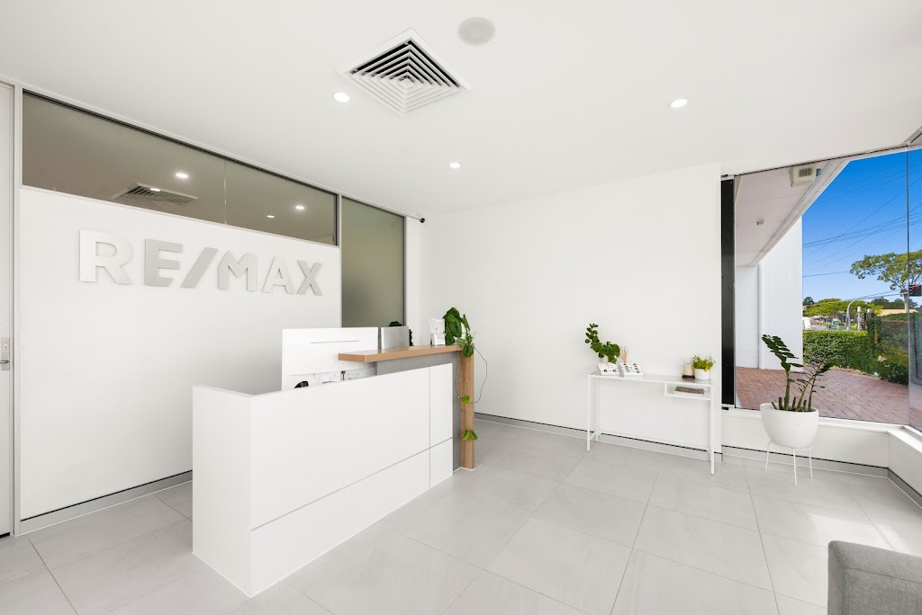 RE/MAX Revolution | 2/36 Bryants Rd, Shailer Park QLD 4129, Australia | Phone: (07) 3910 3776