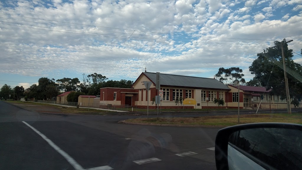 St. Colmans School | school | 28 Dunlop St, Mortlake VIC 3272, Australia | 0355992285 OR +61 3 5599 2285