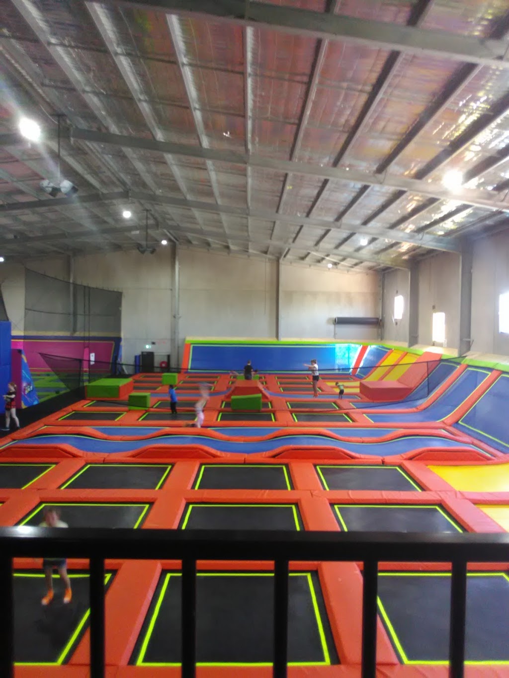 Xtreme Bounce | amusement park | 48-50 Heinz Rd, Delacombe VIC 3356, Australia | 0468764394 OR +61 468 764 394