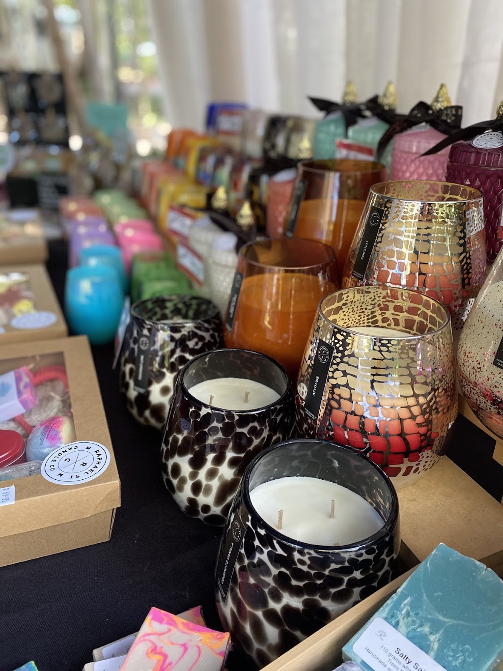 Raphael St Candle Co. | home goods store | 21 Satinay St, New Auckland QLD 4680, Australia | 0401960402 OR +61 401 960 402