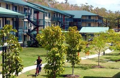 JCU Halls of Residence - George Roberts Hall | university | George Roberts Hall, James Cook University, Townsville QLD 4811, Australia | 0747815590 OR +61 7 4781 5590