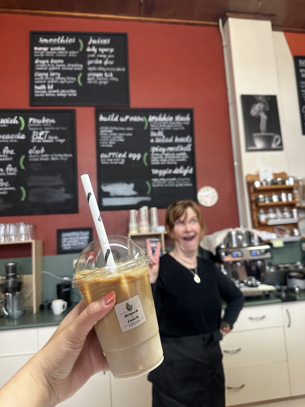 Brunch & Lunch | 2/21 Hanson St, Corryong VIC 3707, Australia | Phone: (02) 6076 1576