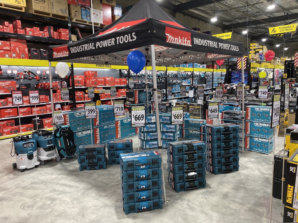 Total Tools Beenleigh | 87 Logan River Rd, Beenleigh QLD 4207, Australia | Phone: (07) 3184 3434