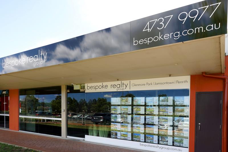 Bespoke Realty Group | 33 Town Terrace, Glenmore Park NSW 2745, Australia | Phone: (02) 4737 9977