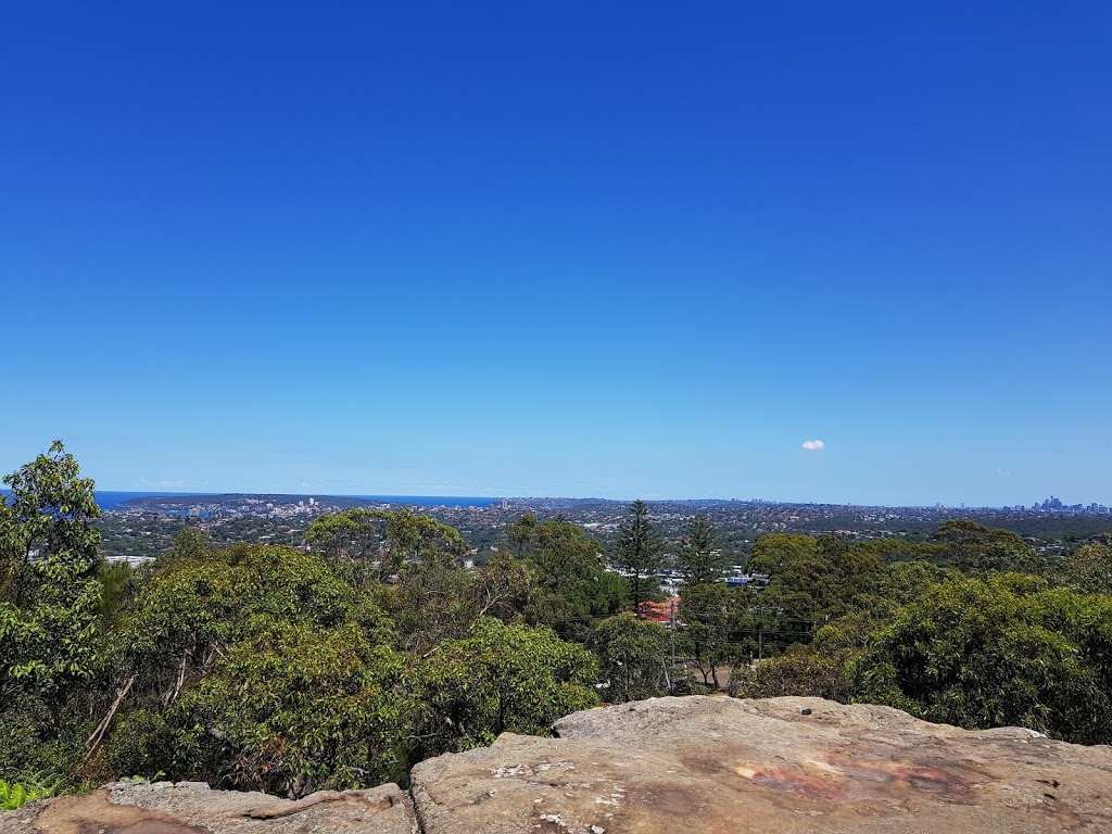 Governor Phillip Lookout | tourist attraction | 7093 0, Warringah Rd, Beacon Hill NSW 2100, Australia | 1300434434 OR +61 1300 434 434