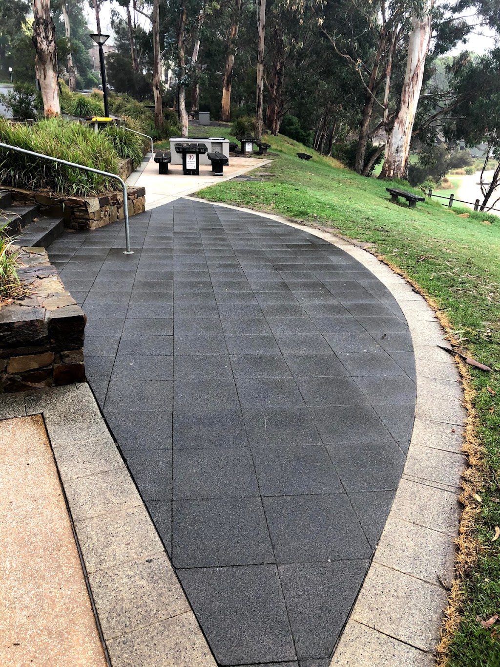 Premium Pressure Clean | 4 Eaglehawk Ave, Armstrong Creek VIC 3217, Australia | Phone: 0400 550 432