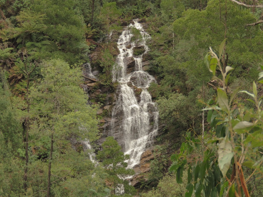 Wombelano Falls Carpark | Captains Creek Rd, Kinglake Central VIC 3757, Australia | Phone: 13 19 63