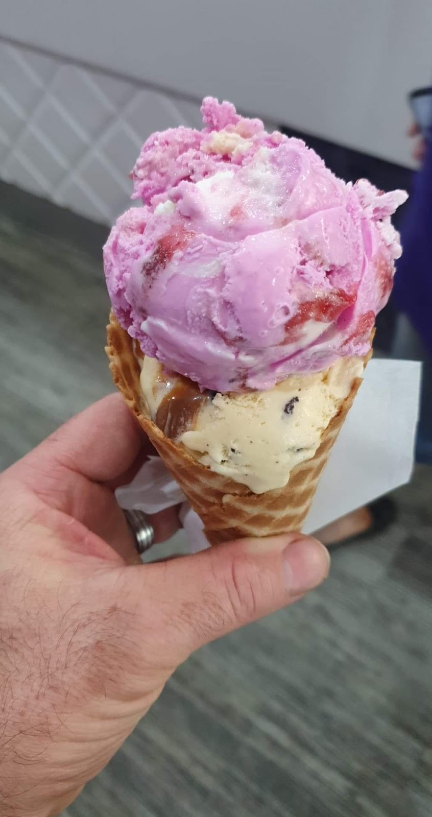 Baskin-Robbins (Wellington Point) | Shop 16, 685 Cleveland Road East, Cnr Allenby Rd, Wellington Point QLD 4160, Australia | Phone: (07) 3822 2969