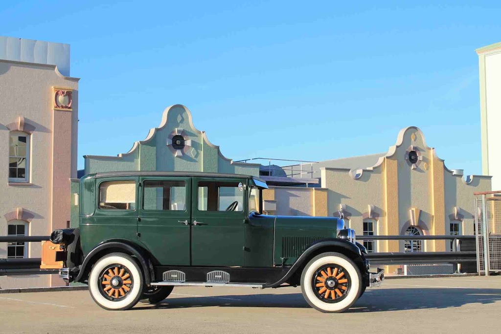 Roaring Twenties Vintage Wedding Car Hire | Sandgate QLD 4017, Australia | Phone: 0405 111 875