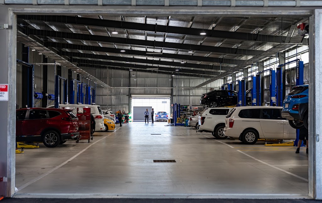 Bundaberg Motor Group Service Centre |  | 70 Johanna Blvd, Kensington QLD 4670, Australia | 0743483985 OR +61 7 4348 3985