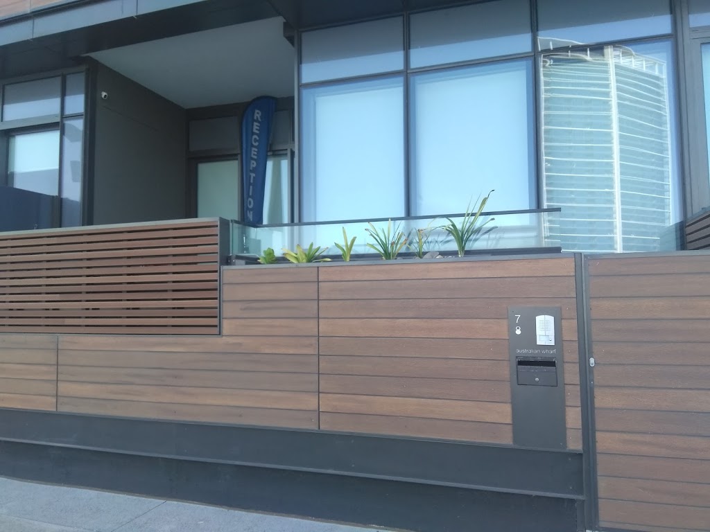 889 On Collins Waterfront Apartments | 889 Collins St, Docklands VIC 3008, Australia | Phone: 0490 815 739