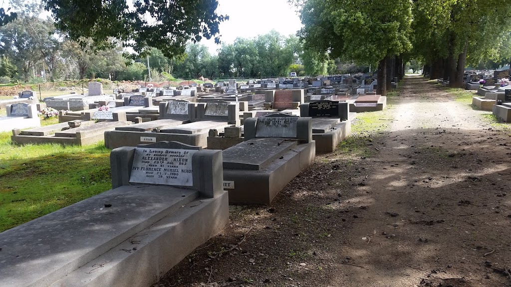 Corowa Pioneer Cemetery | Corowa NSW 2646, Australia