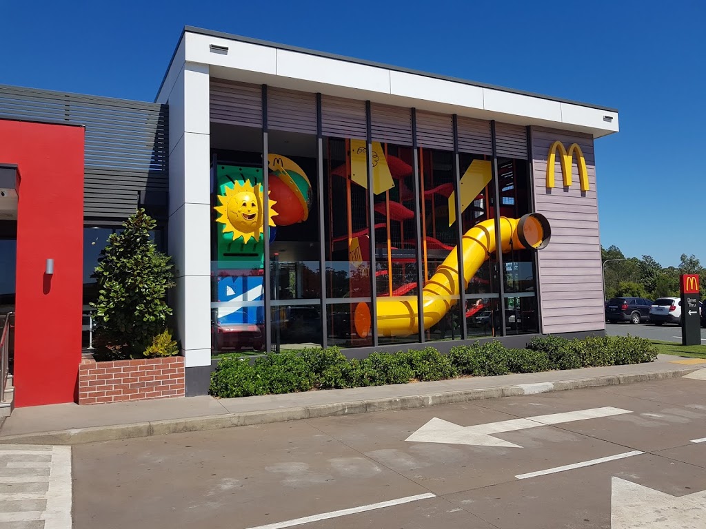 McDonalds Port Macquarie Highway | cafe | Cnr Pacific &, Oxley Hwy, Port Macquarie NSW 2444, Australia | 0265815277 OR +61 2 6581 5277
