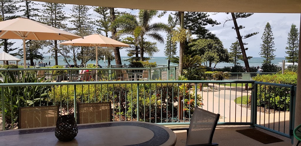 Norfolks On Moffat Beach | lodging | 32 Queen of Colonies Parade, Moffat Beach QLD 4551, Australia | 0754926666 OR +61 7 5492 6666