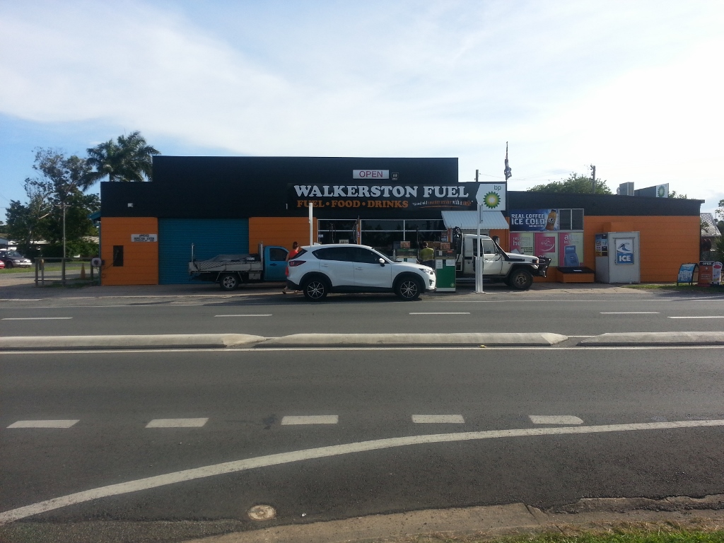 Walkerston Fuel | gas station | 24 Dutton St, Walkerston QLD 4751, Australia | 0749592255 OR +61 7 4959 2255