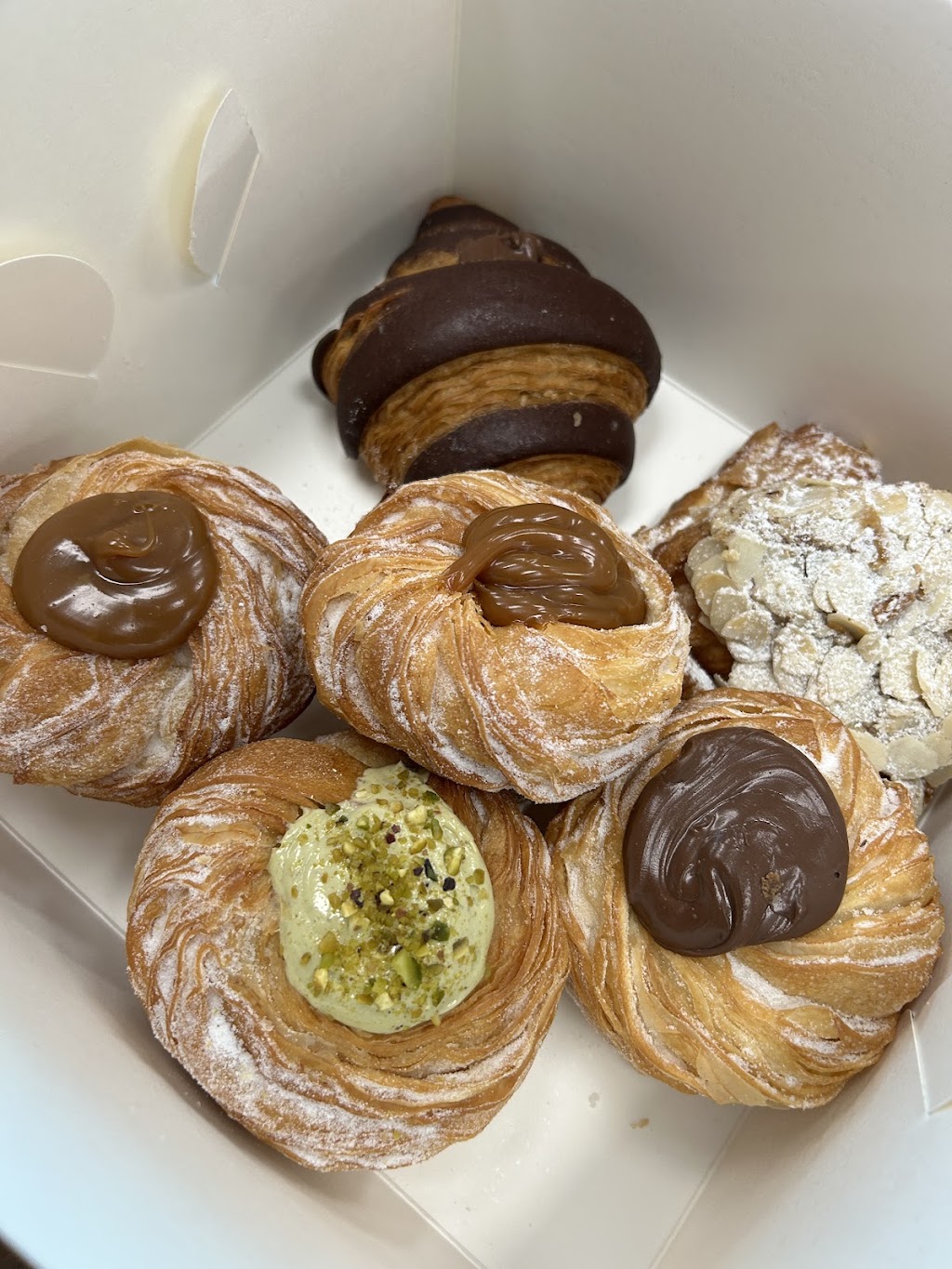 BELLA CAFE AND DINING | 10/220 Chapel Rd, Keysborough VIC 3173, Australia | Phone: 0402 397 848