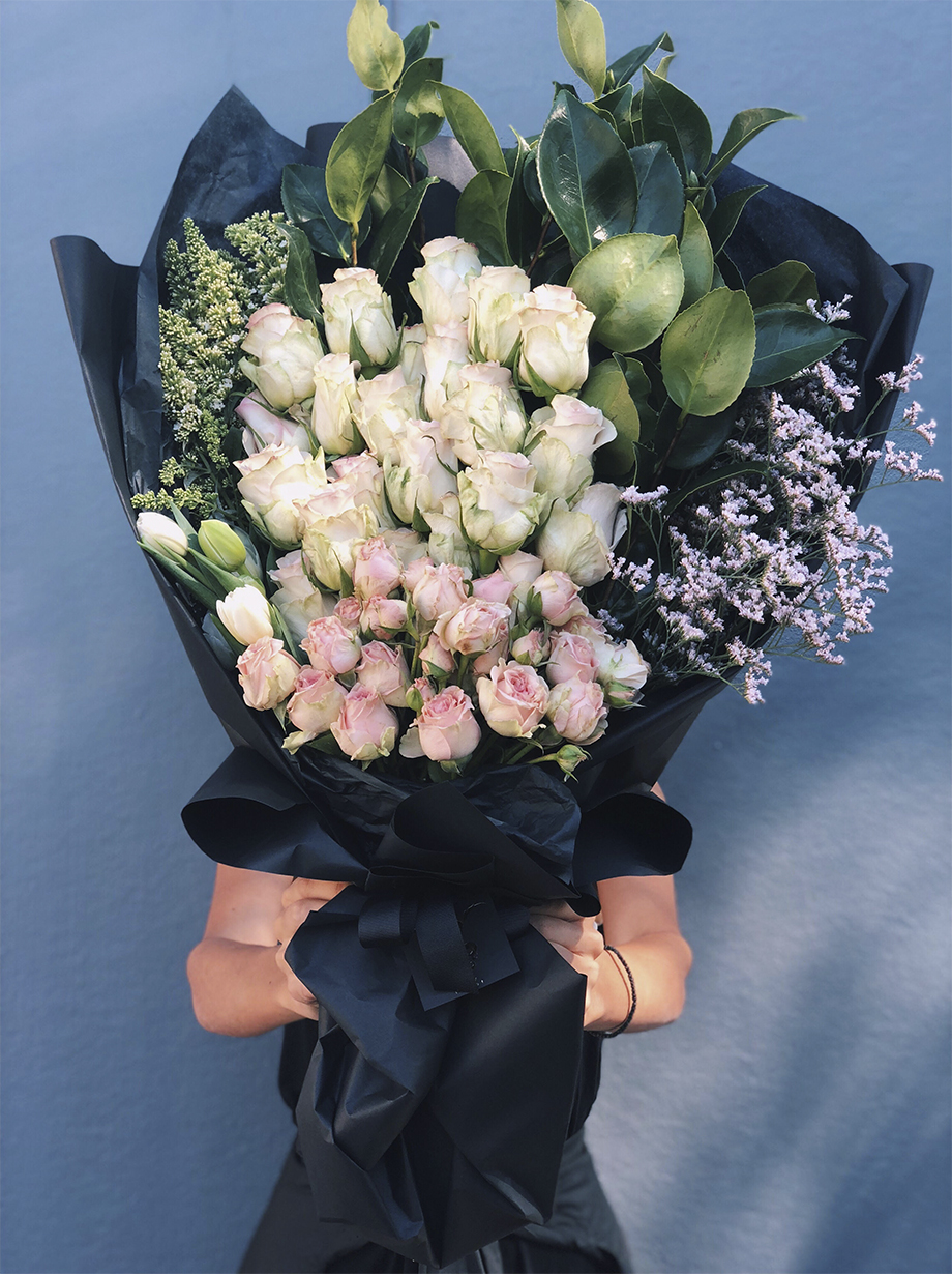 Lily Violet Florals | 25 Castle St, North Parramatta NSW 2151, Australia | Phone: 0405 999 333
