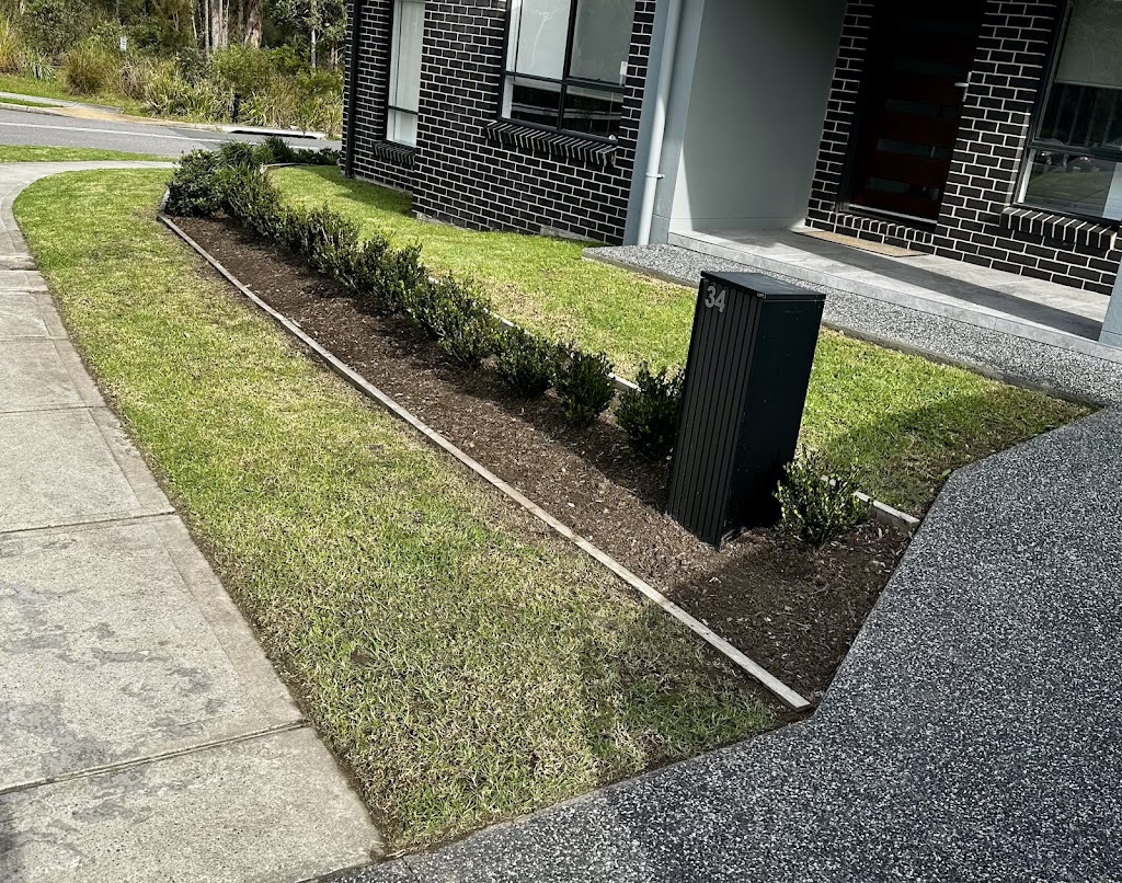 Eden Lawn Maintenance | 1 McElwee Dr, Tingira Heights NSW 2290, Australia | Phone: 0493 148 816