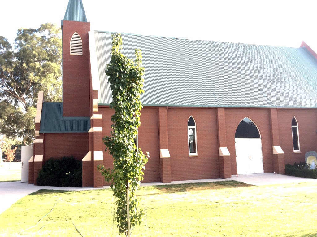 Saint Marys Church | church | Urana St, Jindera NSW 2642, Australia | 0260251784 OR +61 2 6025 1784