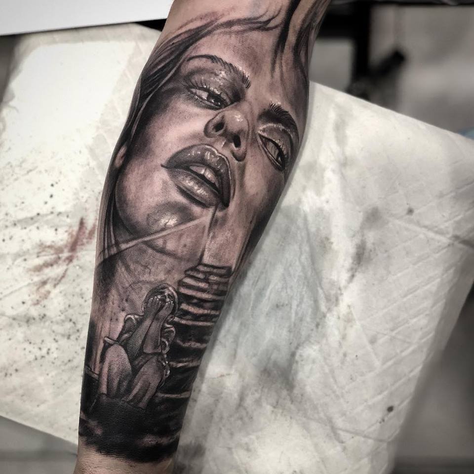 MORPHIC TATTOO COLLECTIVE | 15/109 W Burleigh Rd, Burleigh Heads QLD 4220, Australia | Phone: (07) 5535 6181