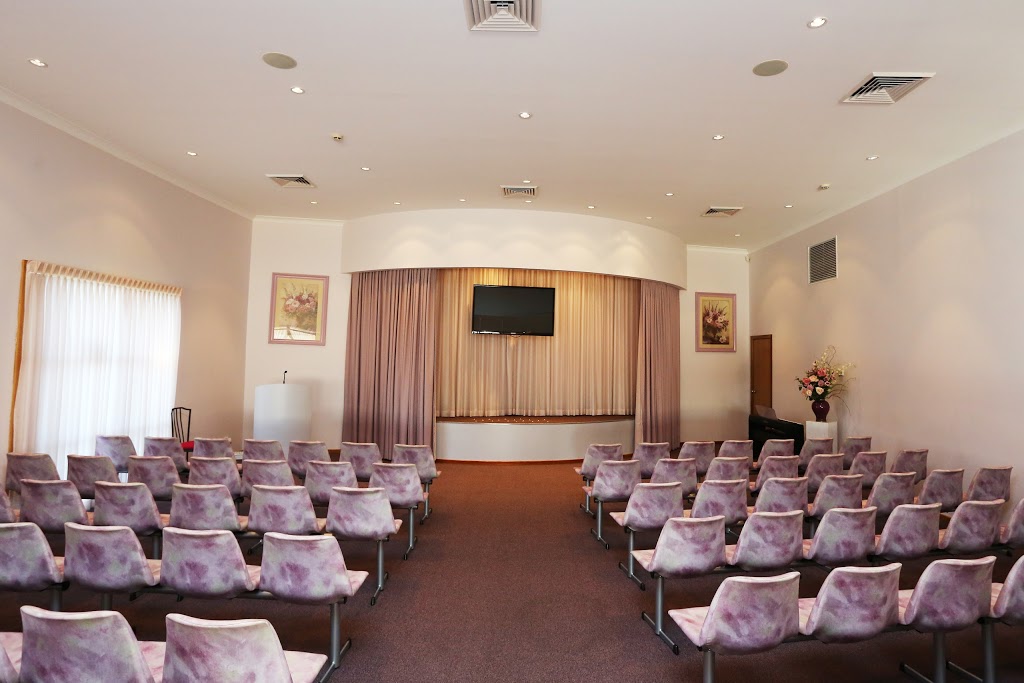 H Parsons Funeral Directors | funeral home | 4 Princes Hwy, Dapto NSW 2530, Australia | 0242620400 OR +61 2 4262 0400