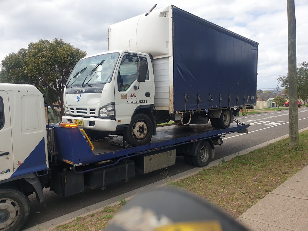 NORTH WEST TOWING SERVICE | 28 Howell St, Marsden Park NSW 2765, Australia | Phone: 0433 443 315