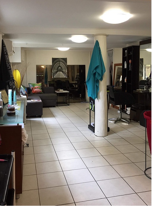 Christines Hair Salon | 41 Gillan St, Norman Park QLD 4170, Australia | Phone: 0430 123 237