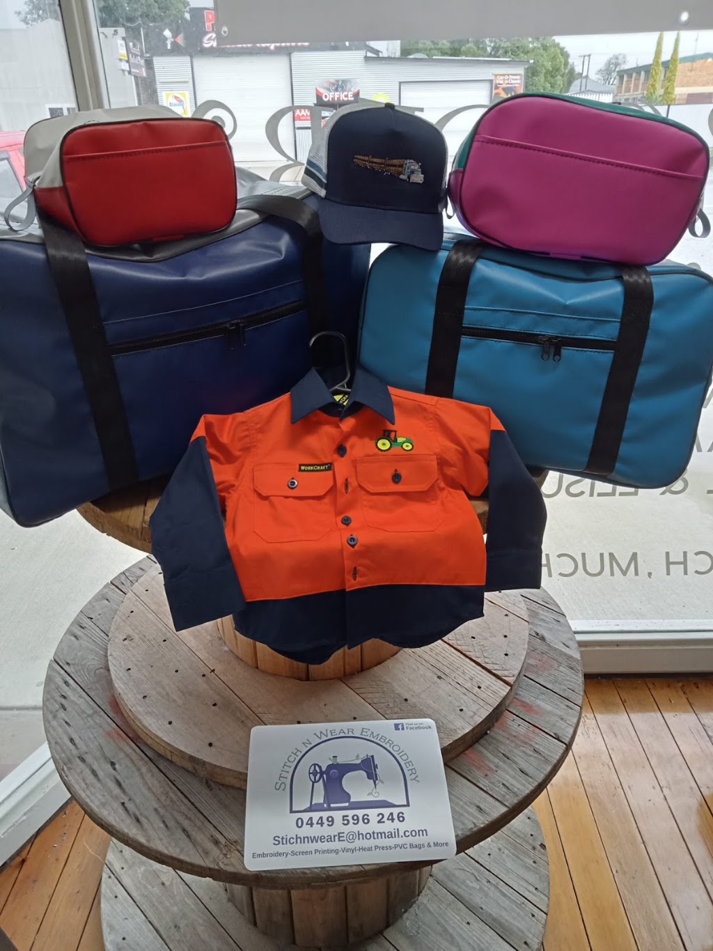 Stitch N Wear Embroidery | 152 Canningvale Rd, Canningvale QLD 4370, Australia | Phone: 0449 596 246