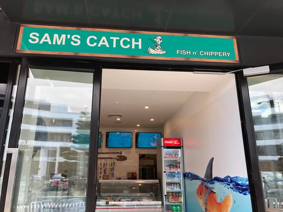 Sam’s Catch - Fish n Chippery | 50 Quay Blvd, Werribee South VIC 3030, Australia | Phone: (03) 8538 3472