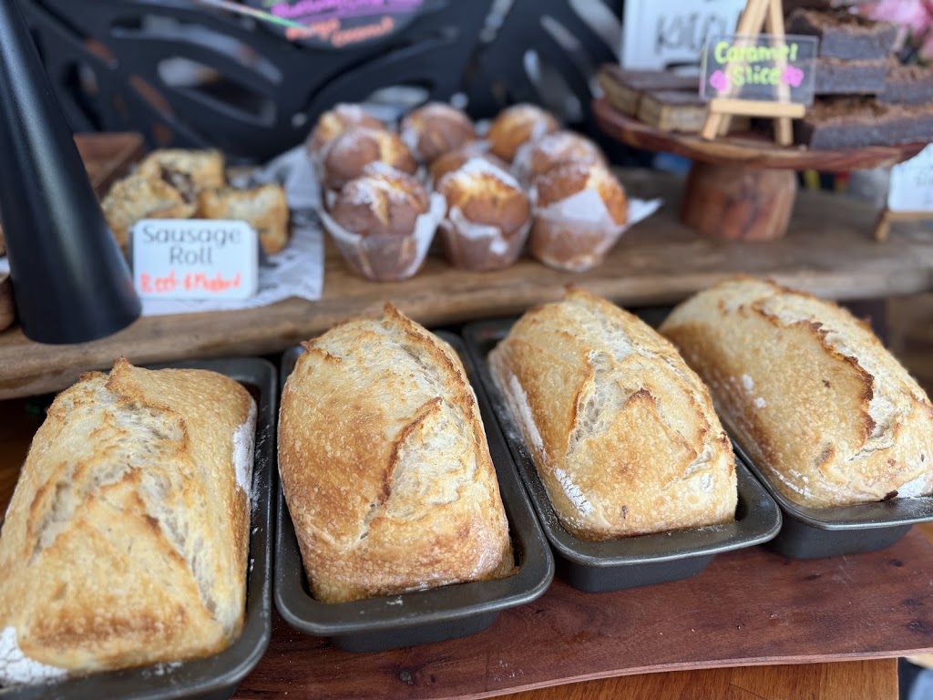 The Three Peas Eatery | 3 Mary Mackillop Dr, Woongarrah NSW 2259, Australia | Phone: 0459 773 486