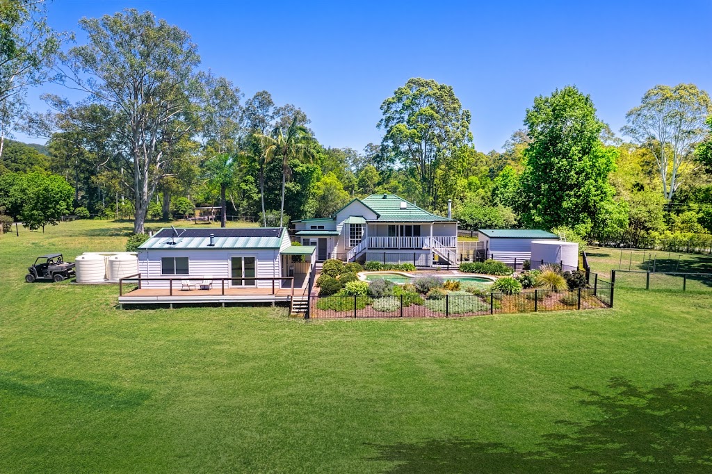 Mandalay Park Farmstay | 1269 Dooralong Rd, Dooralong NSW 2259, Australia | Phone: 0425 131 496