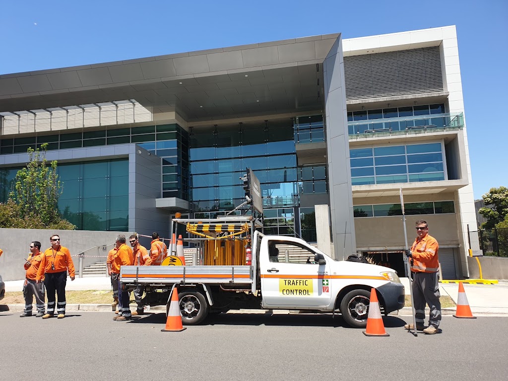 Traffic Control Licences | Eastern Rd, Rooty Hill NSW 2766, Australia | Phone: 0422 992 400