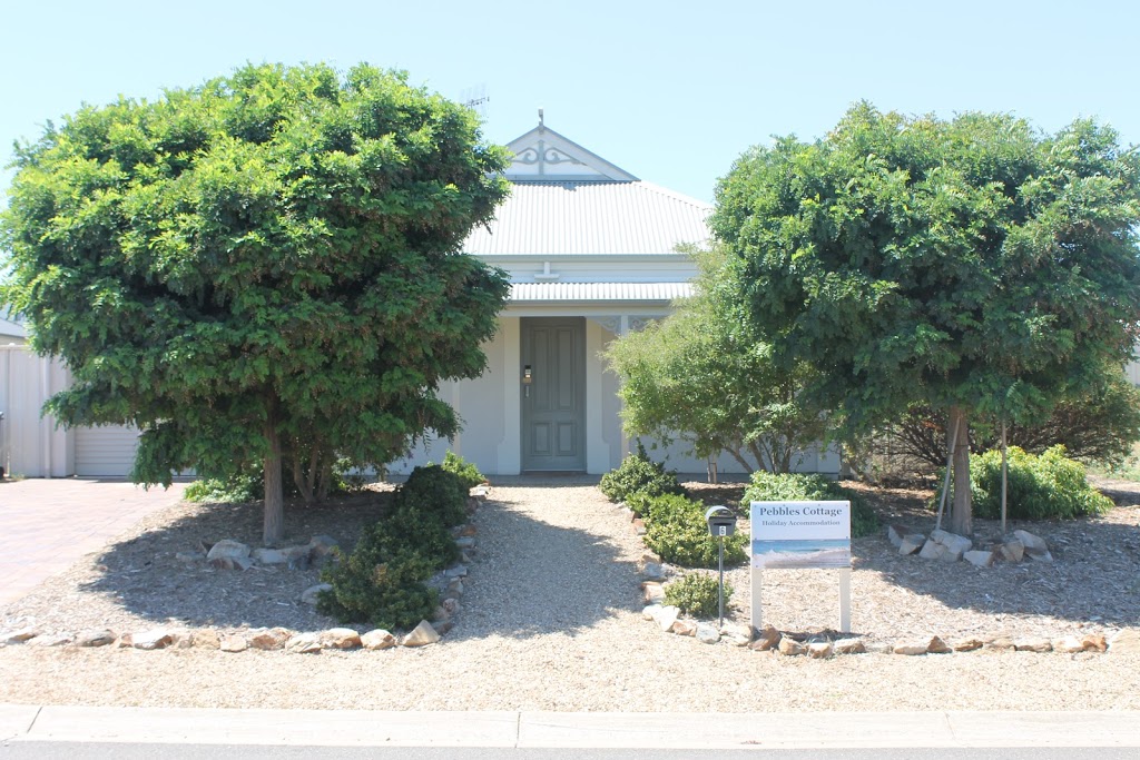 Pebbles Cottage | lodging | 6 Ulonga Ct, Normanville SA 5204, Australia | 0411208299 OR +61 411 208 299