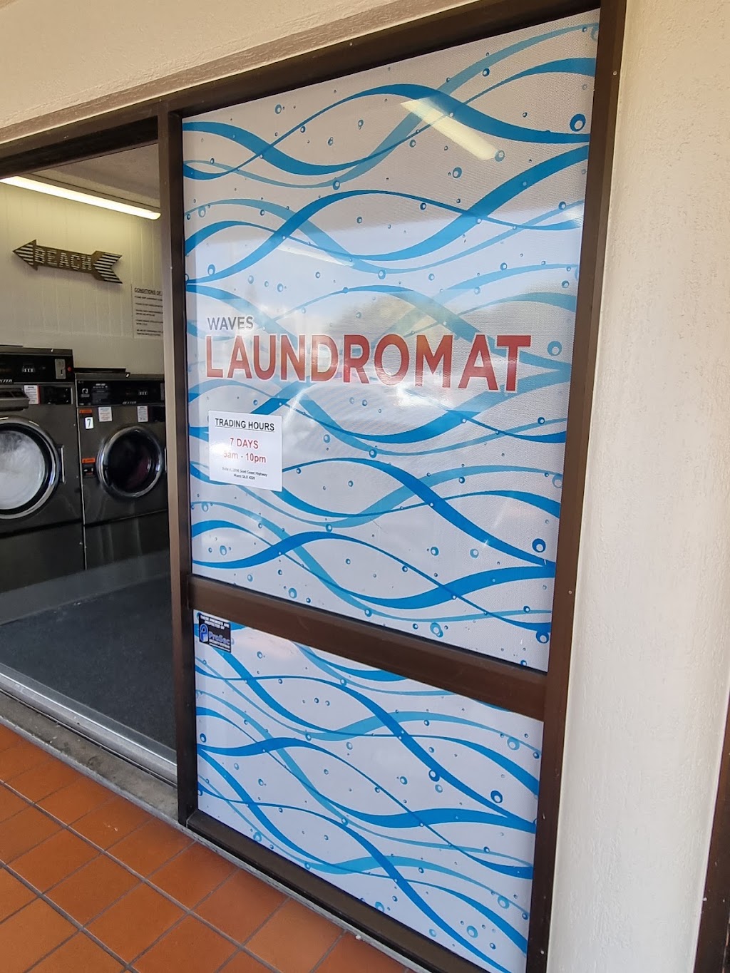 Waves Laundromat Miami | Ste 4/2098 Gold Coast Hwy, Miami QLD 4220, Australia | Phone: 0400 881 734